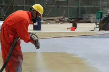 津南彩色路面喷涂是一种为路面